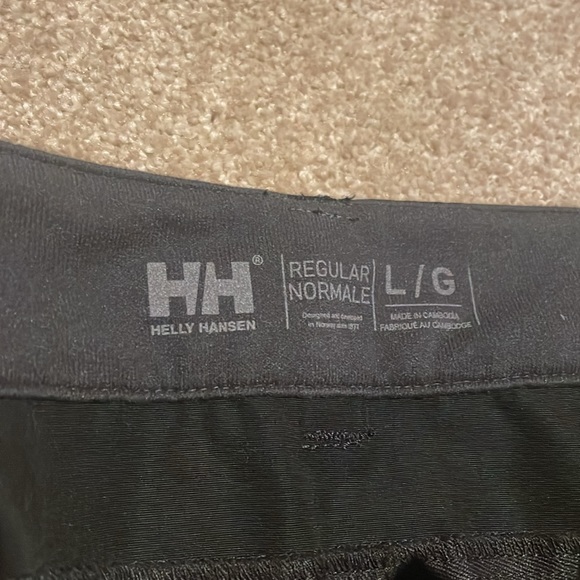 NWOT Helly Hanson Men’s Shorts - Picture 4 of 5